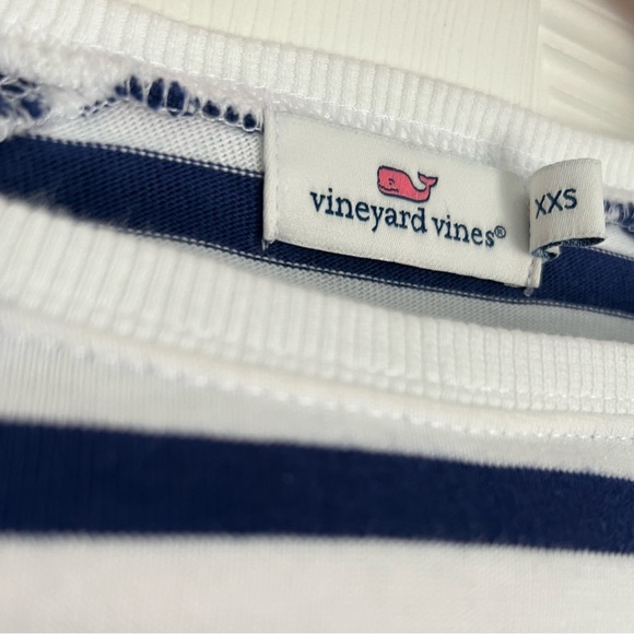 Crew neck - Picture 2 of 2